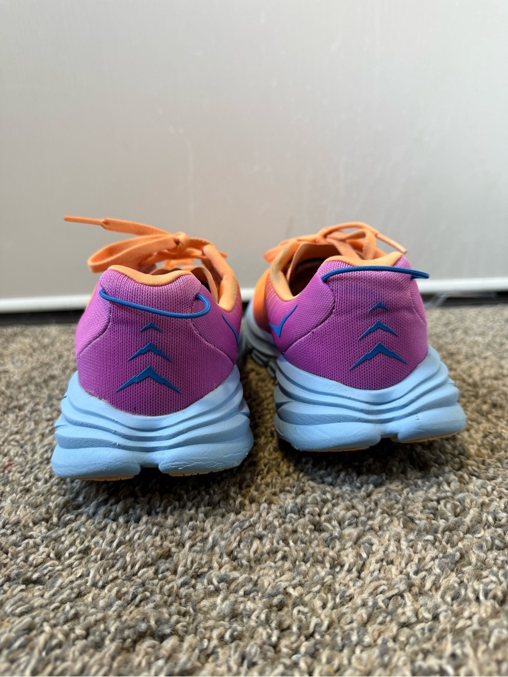 Hoka rincon 3 size 7.5D women’s Orange, Blue & Purple Athletic Sneakers - Picture 4 of 7